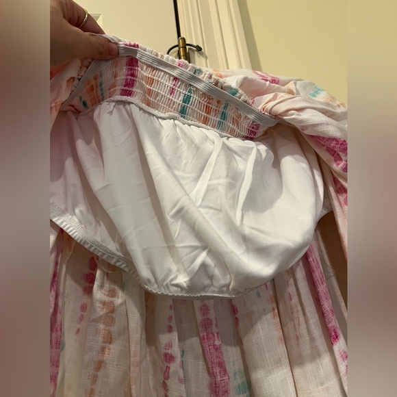 GB Ruffle Tie Dye Hippie Crop Top Size XLarge - built in bandeau with tassels - Picture 4 of 8